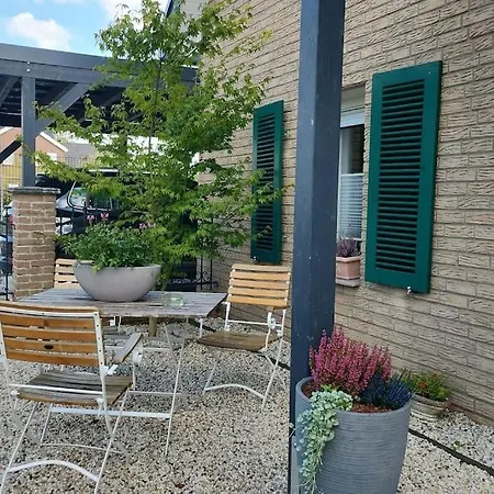A La Maison Bielefeld City Nah Exterior foto